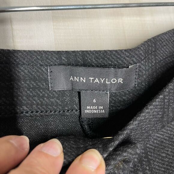 Ann Taylor gray and black patterned pants, size 6‎ - Picture 15 of 15